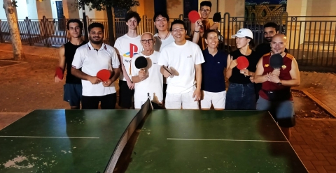 Quartiere Carrassi: l� dove ogni sera il ping pong unisce baresi, fuorisede e immigrati